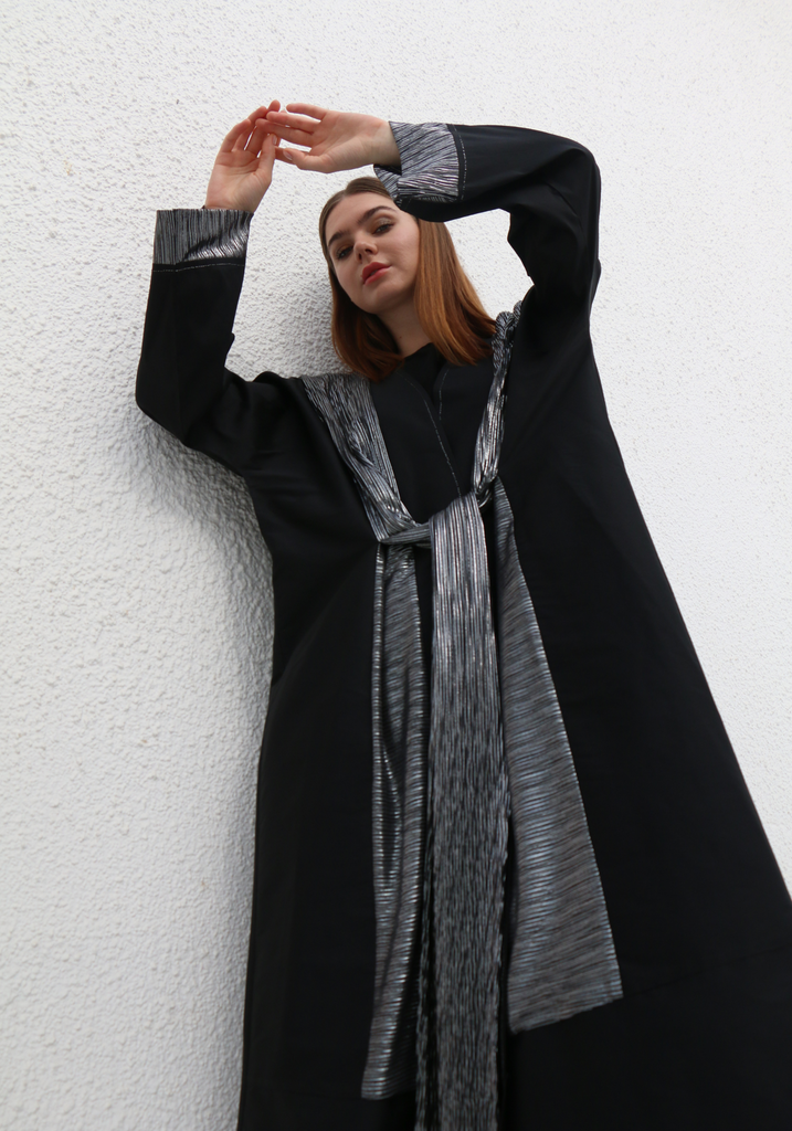 Metallic Trim Abaya