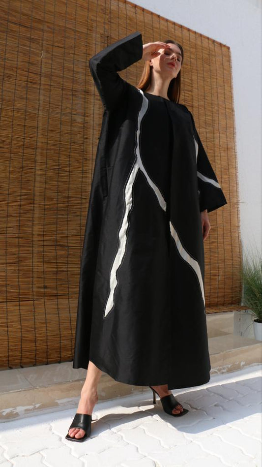 Laser-cut abaya