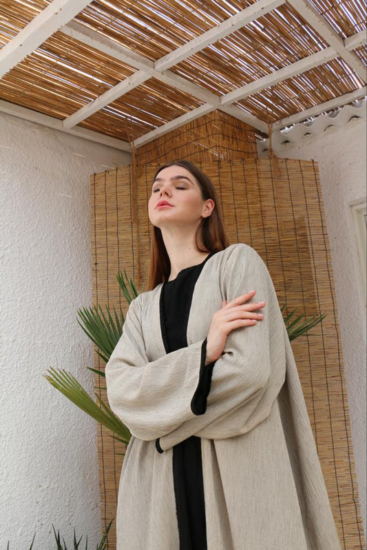 Reversible abaya